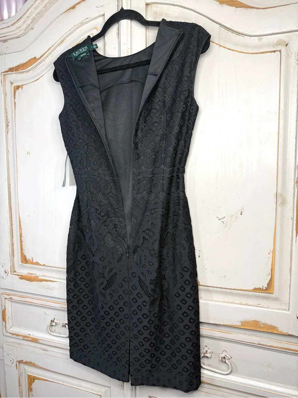 Lauren Ralph Lauren | Lace Sheath Cocktail Dress NWT Size 4 Classic LBD